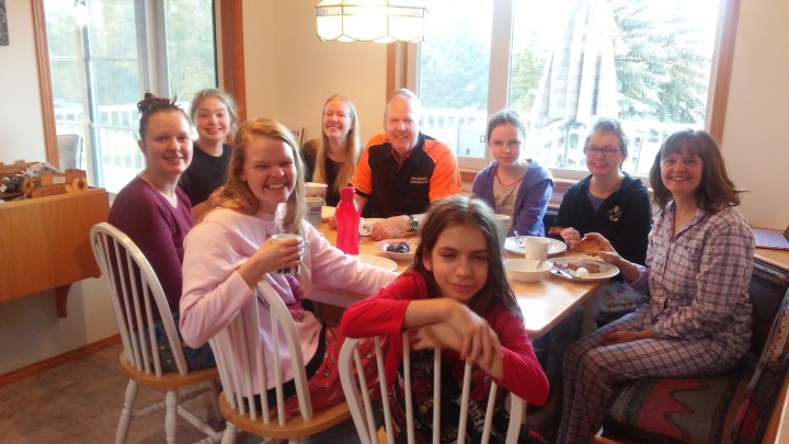 Camerons, Haggemans and a Leslie in pjs around the breakfast table